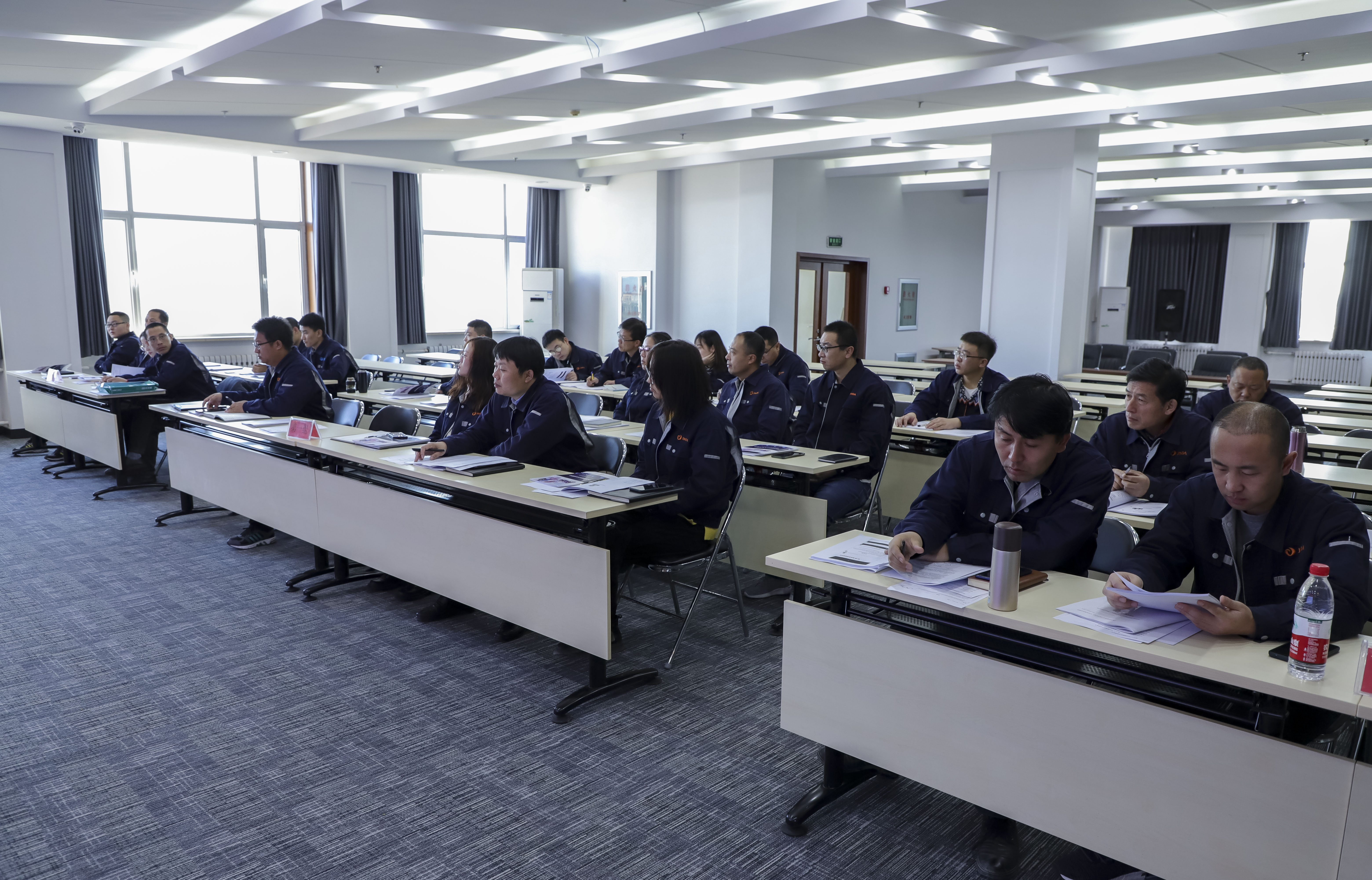 推进能源管理，助力企业高效发展(图1)