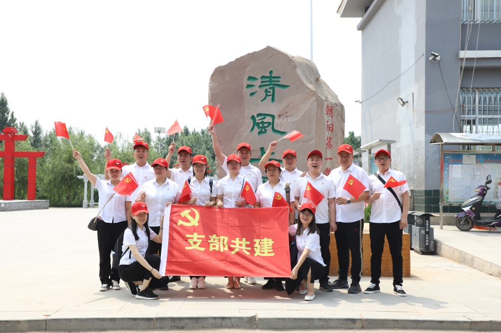 追寻红色记忆,传承红色精神(图5) 追寻红色记忆,传承红色精神(图5)