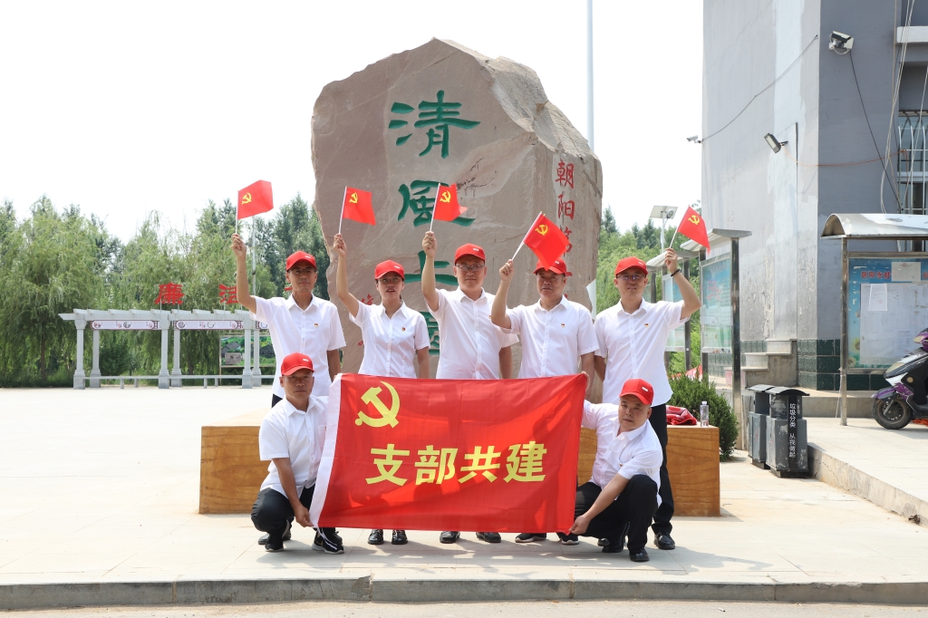 追寻红色记忆,传承红色精神(图6) 追寻红色记忆,传承红色精神(图6)