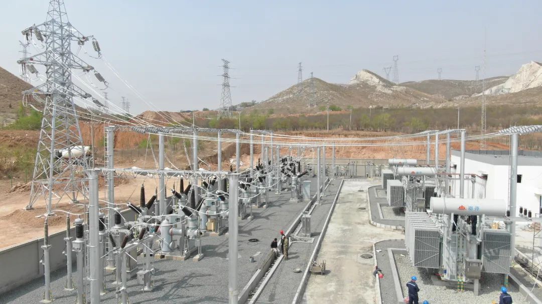 金钛股份66kV变电站一次送电成功！(图3)